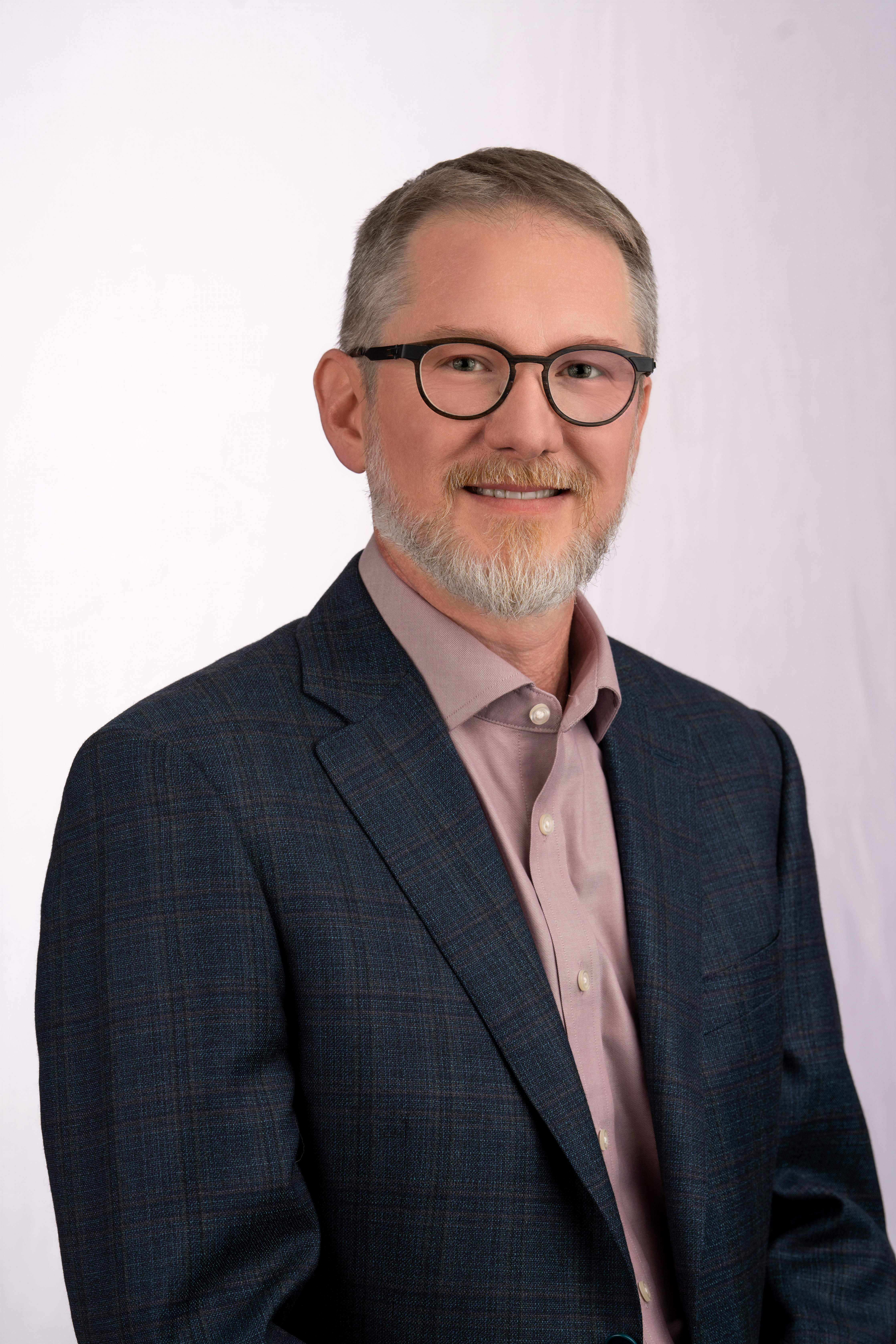 Robert Anderson Headshot