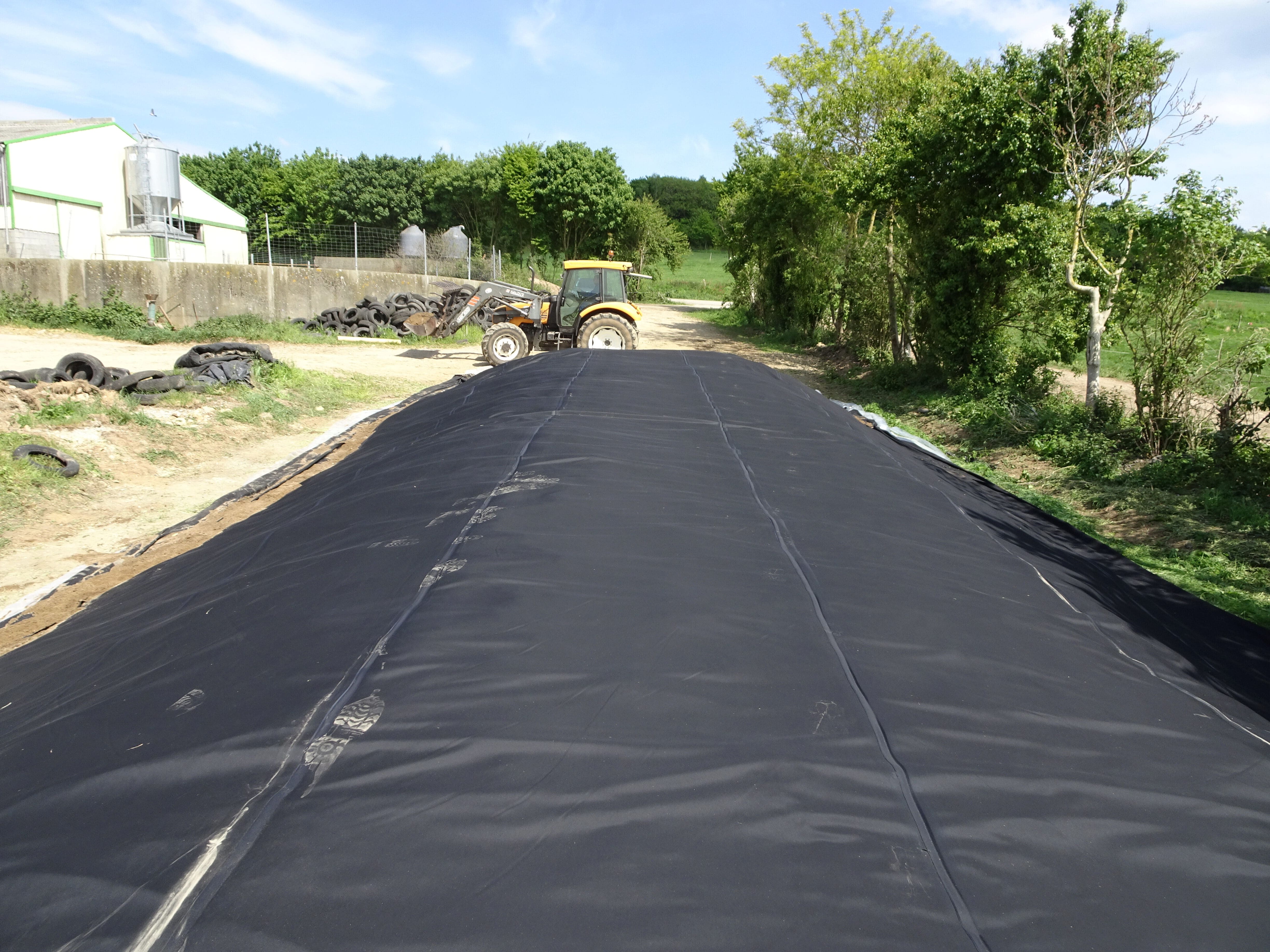 GeoSmart EPDM lining membrane used to waterproof a silage cover in France